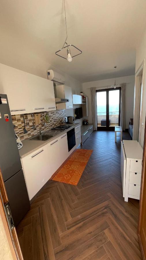 Baia Aurora Villa Letojanni Eksteriør bilde
